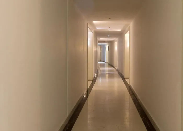 Hotel The Rich Prada 4*