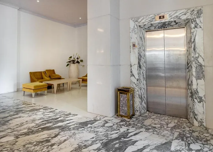 Hotel The Rich Prada 4*